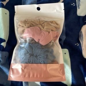 Gimme beauty variety pack of five scrunchies